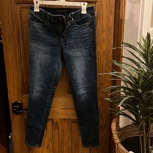 American Eagle Sz 8 360 Next Level Stretch Jegging